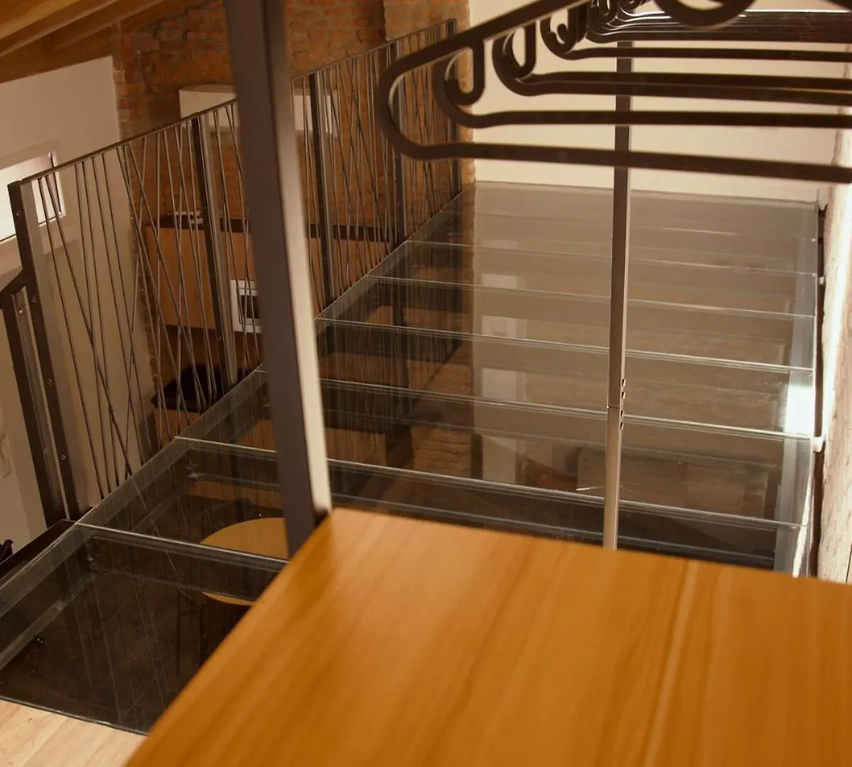 Luxury Loft Loreto Milano Daire